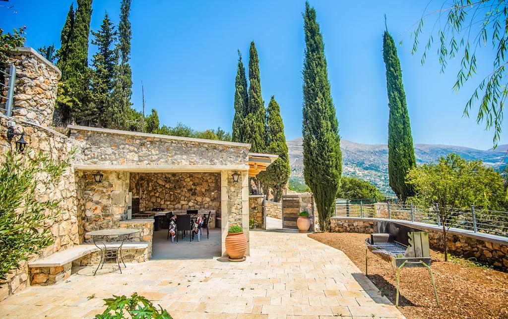 Villa Jlo à Dhavgáta Extérieur photo